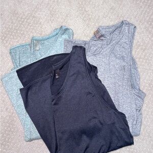Set of 3 Women's Sleeveless Tops - Black, Gray, Green